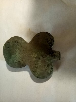 Mikä esine? Ja onkohan mahdollisesti vanhakin?