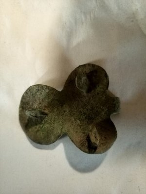 Mikä esine? Ja onkohan mahdollisesti vanhakin?